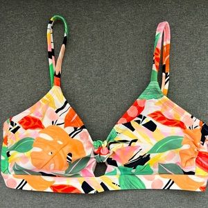 Kora Sol bikini top